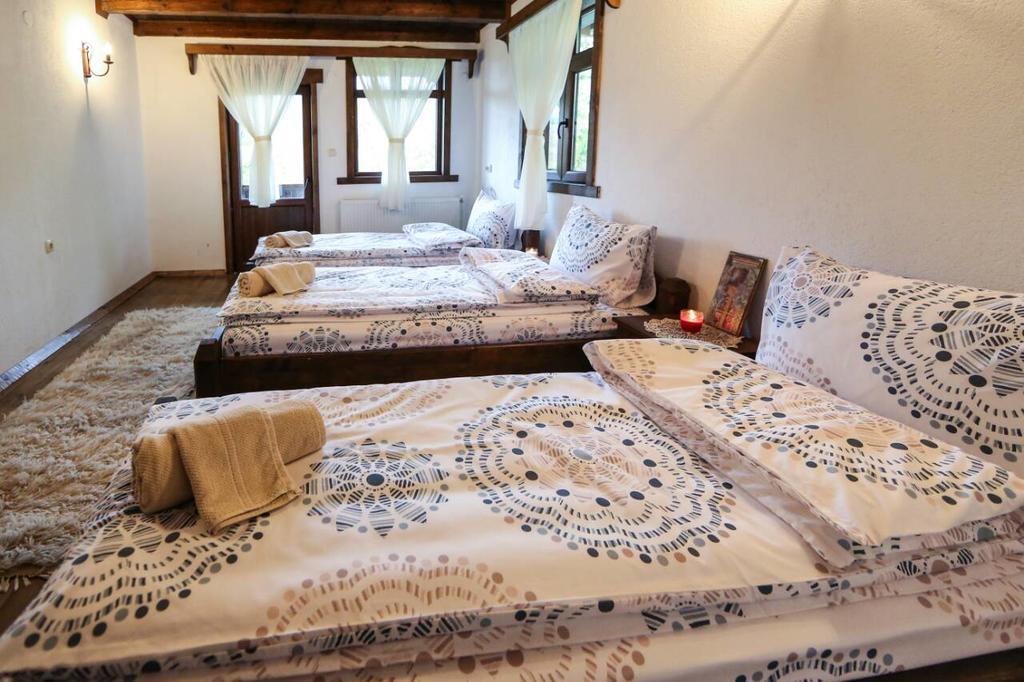 Yancheva Guest House Delchevo Exterior foto